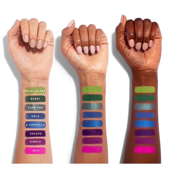 Large James Charles Pallet - Picture 6 of 7